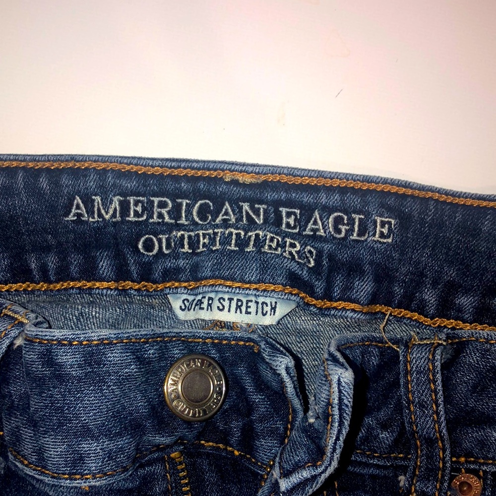 American eagle MIDI shorts